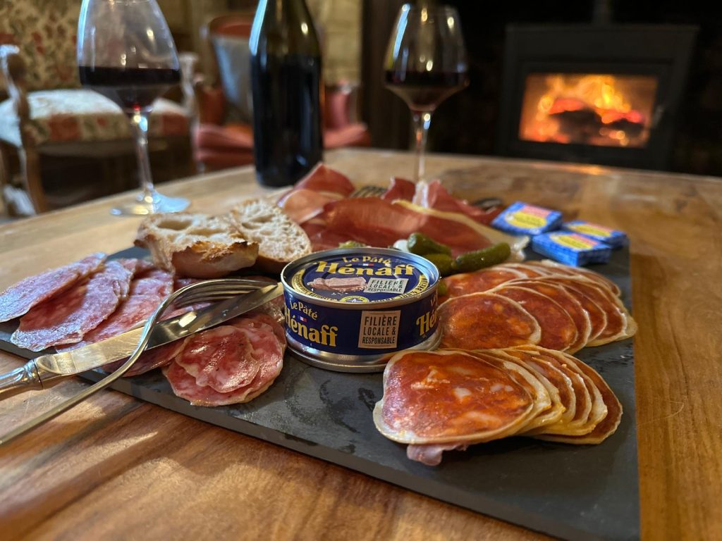 planche de charcuterie au manoir du stang